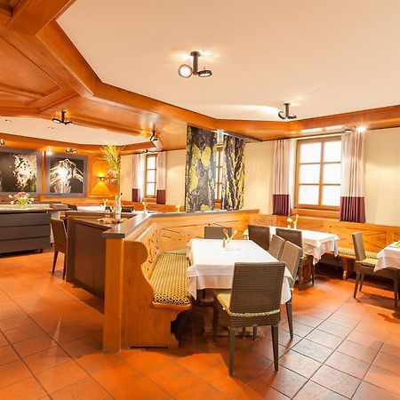 Hotel Restaurant Jaegerhof Weisendorf Exterior foto